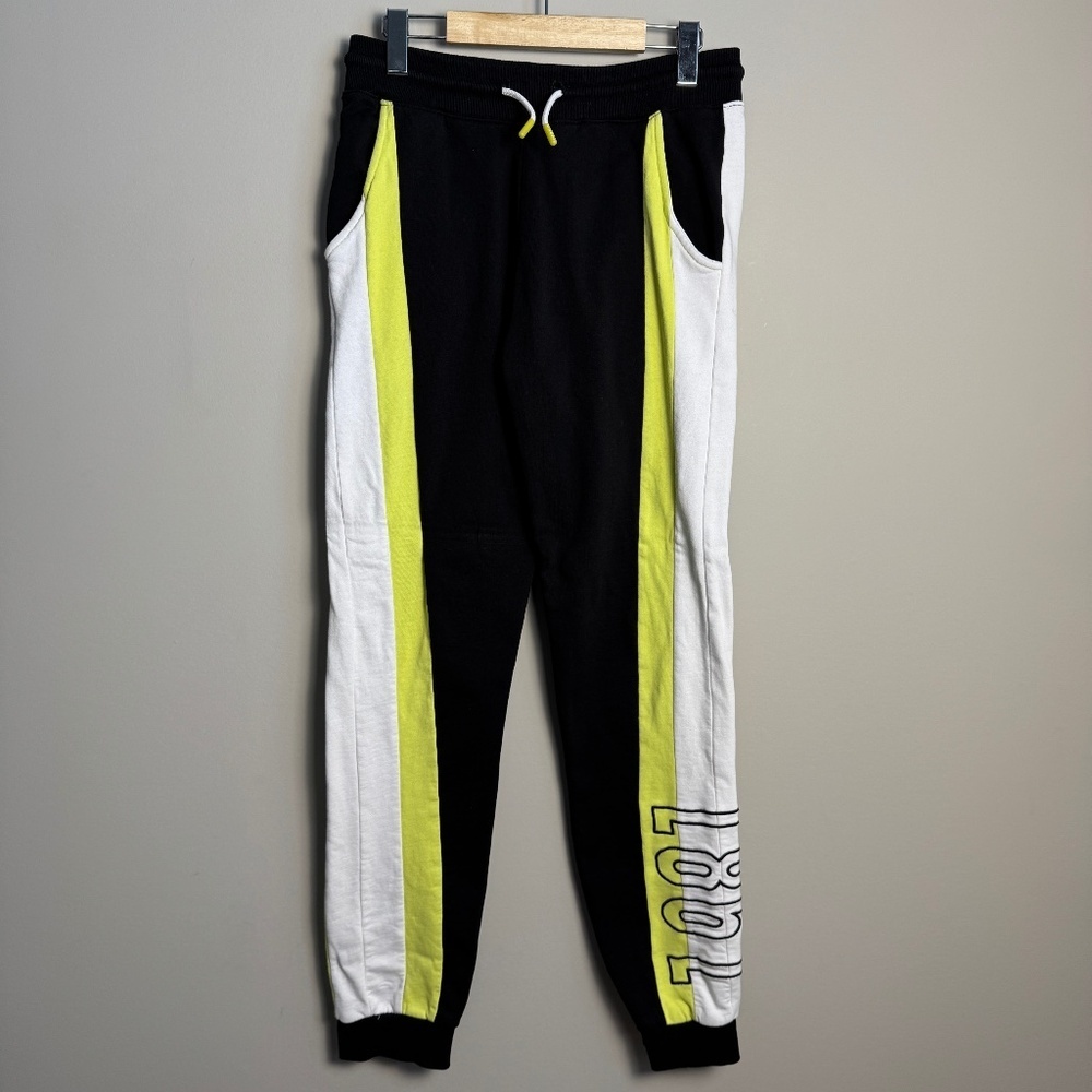 GUESS‎ Women's Pull-On Jogger Sweatpants Black/White Size 16 Drawstring Waist